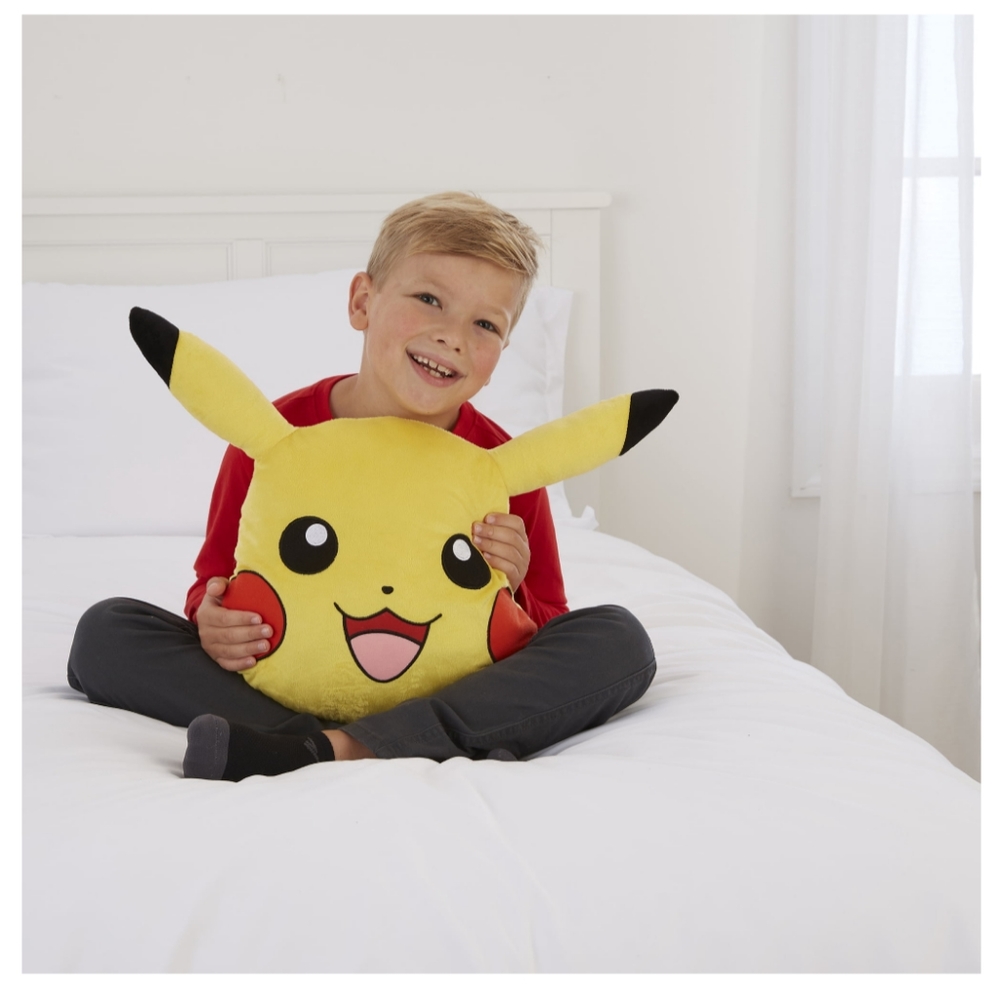 🆕️Pokemon Pikachu Super Soft Plush Cuddle Buddy & Decor Pillow NWT
